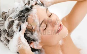 Correct way of shampooing and conditioning